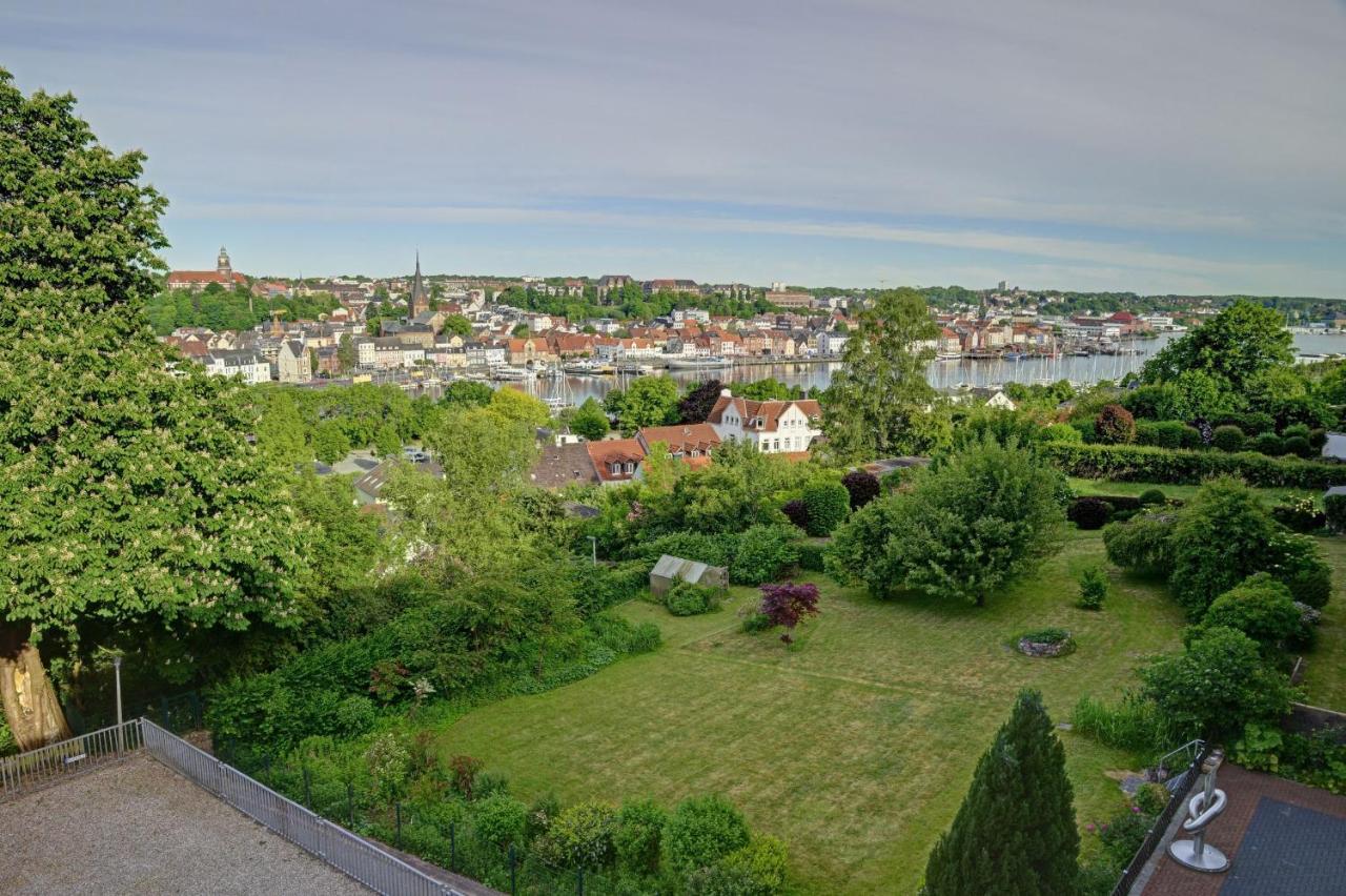 Fewo1846 - Bellevue - Sonnige 2-Zimmer-Wohnung Mit Balkon Und Hafenblick Flensborg Eksteriør billede